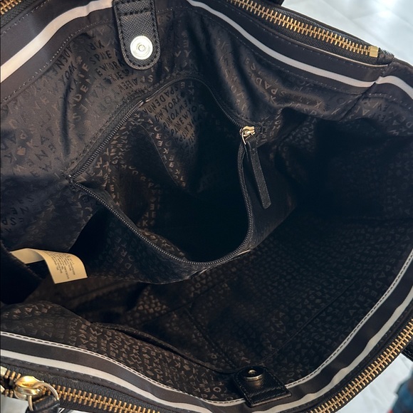 Kate spade tote - Picture 4 of 8